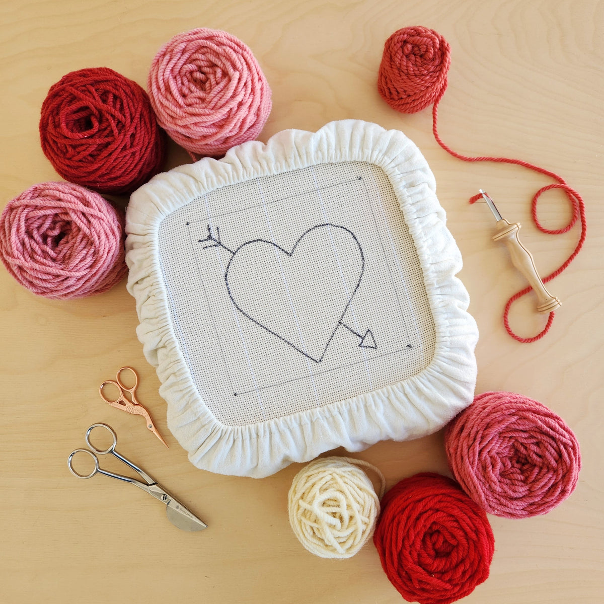Valentines Heart - PDF Punch Needle Pattern by Punch Needle World